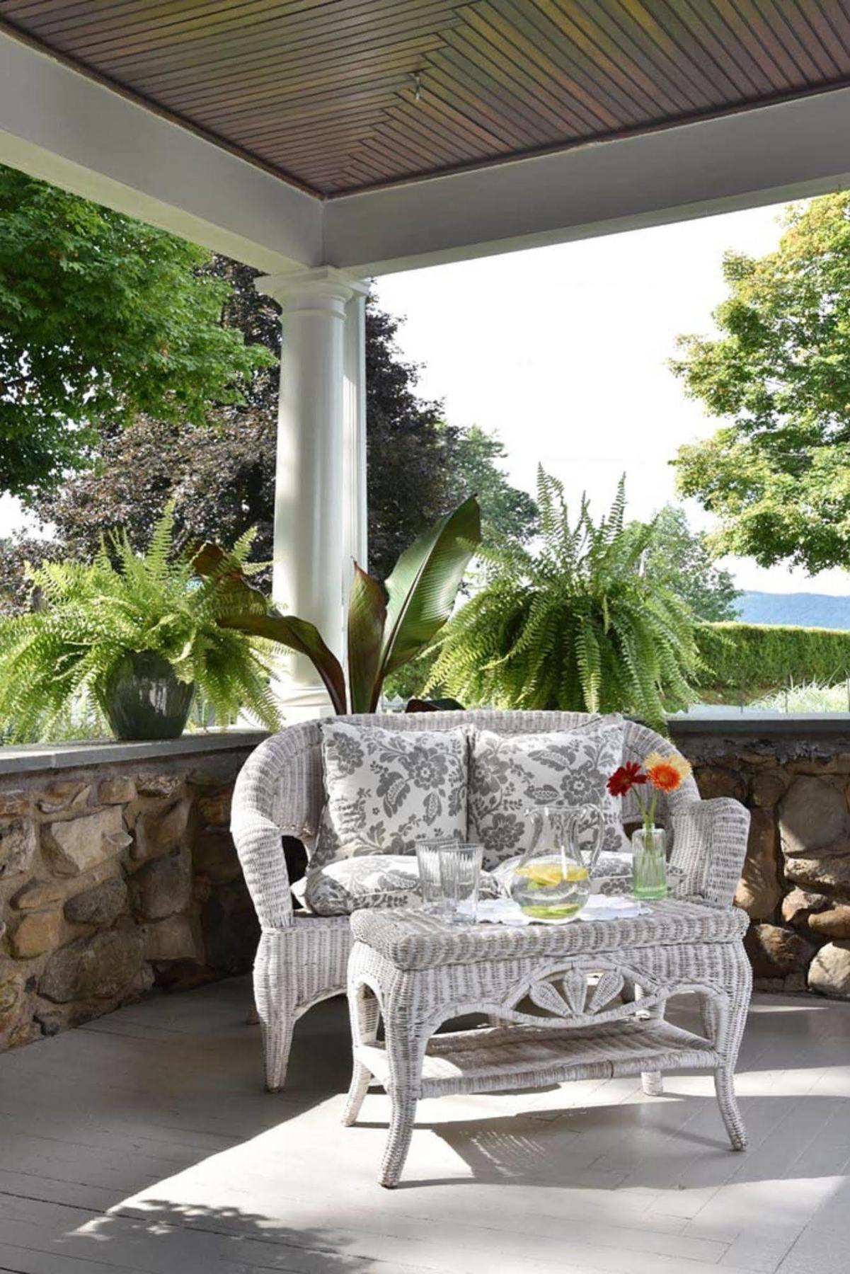 Hilltop House Bed & Breakfast Amenia Экстерьер фото