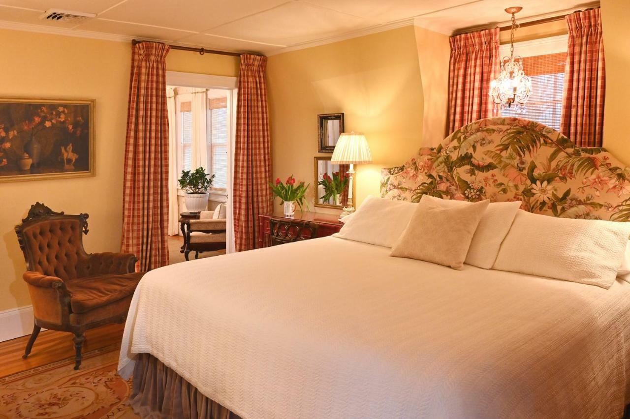 Hilltop House Bed & Breakfast Amenia Экстерьер фото